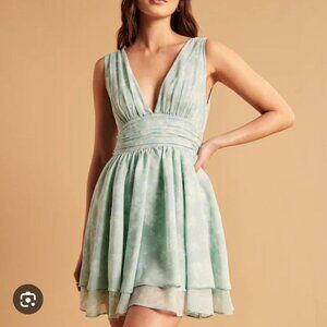 NWT Abercrombie & Fitch Wedding Guest Collection Dress Blue Mini Medium Long